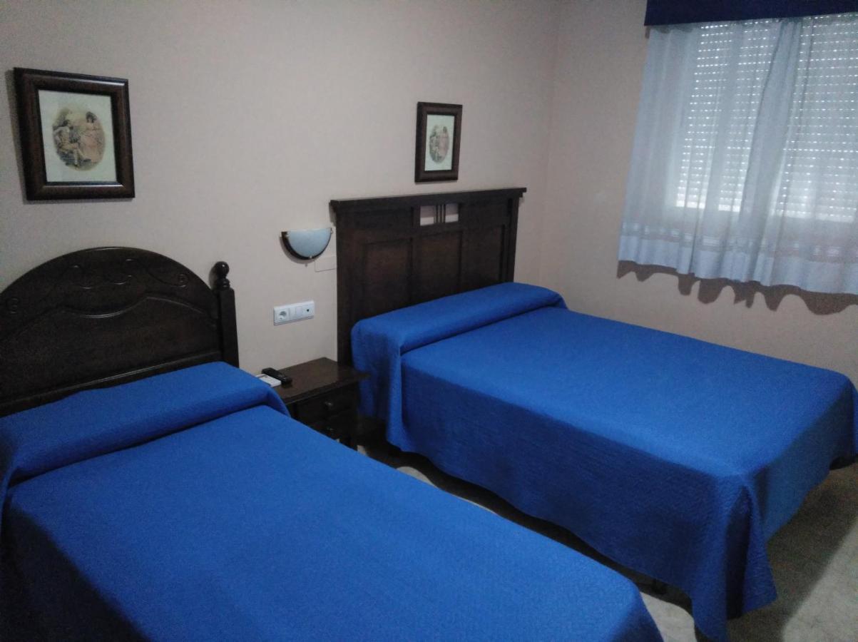 Hostal El Poligono Lucena Exteriér fotografie