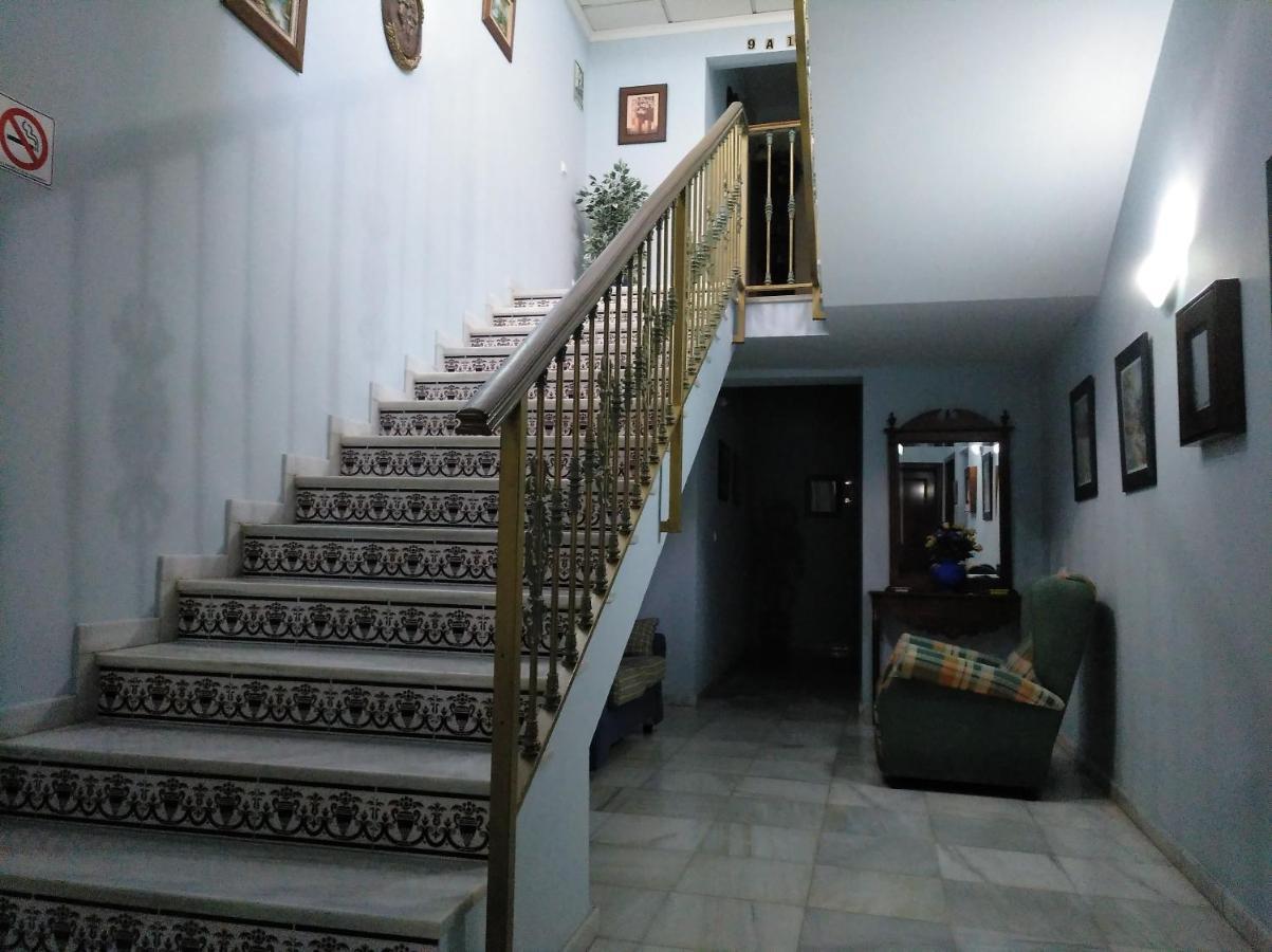 Hostal El Poligono Lucena Exteriér fotografie